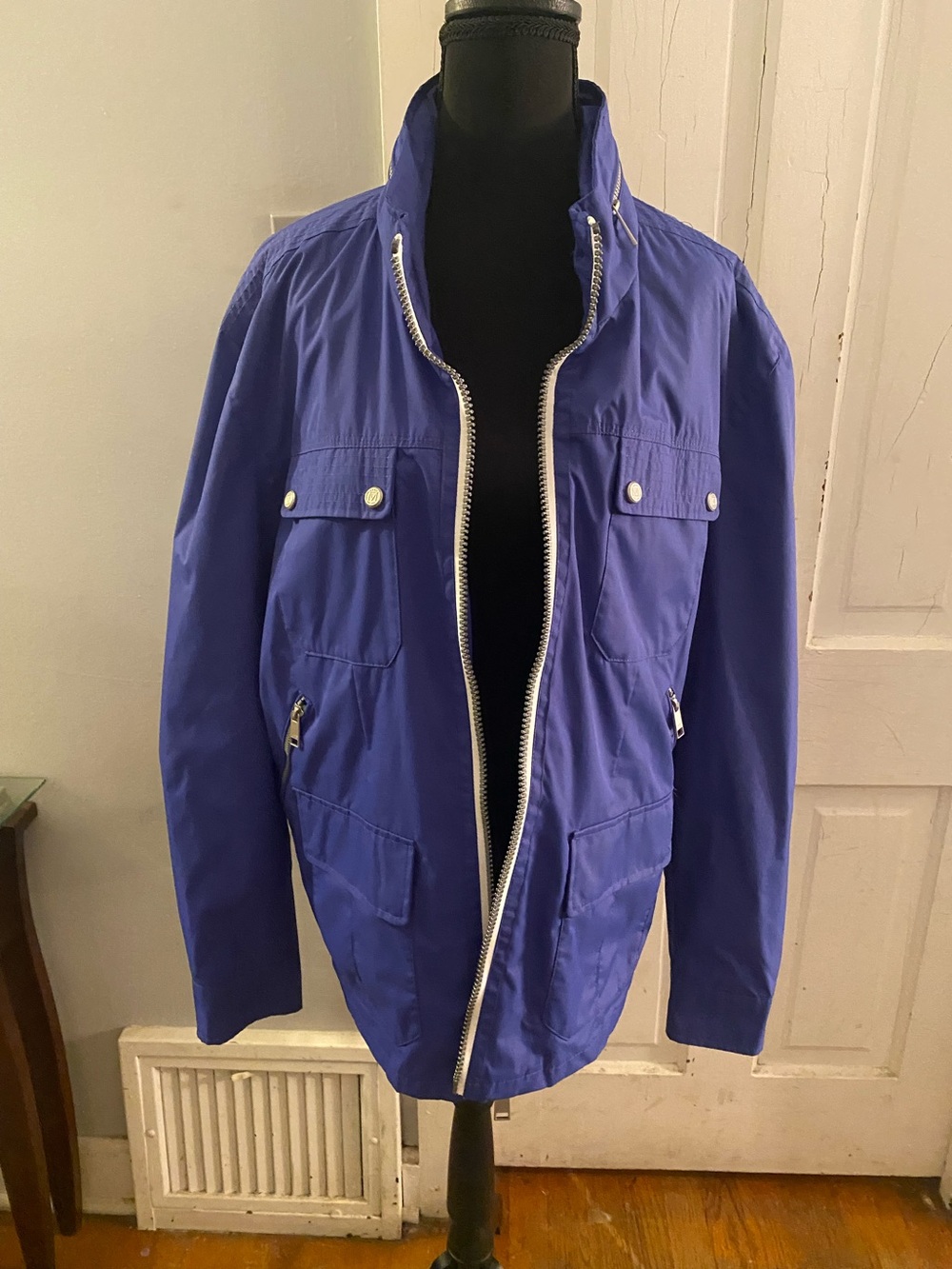 Lightweight Women's Blue Shirt Jacket - Casual Zip Front